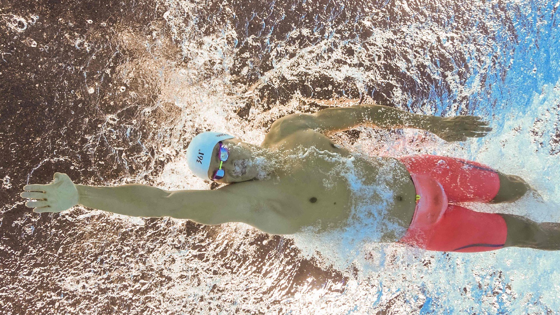 哈兰德式统治,MAD破局制胜,电竞与足球的关键先生共鸣